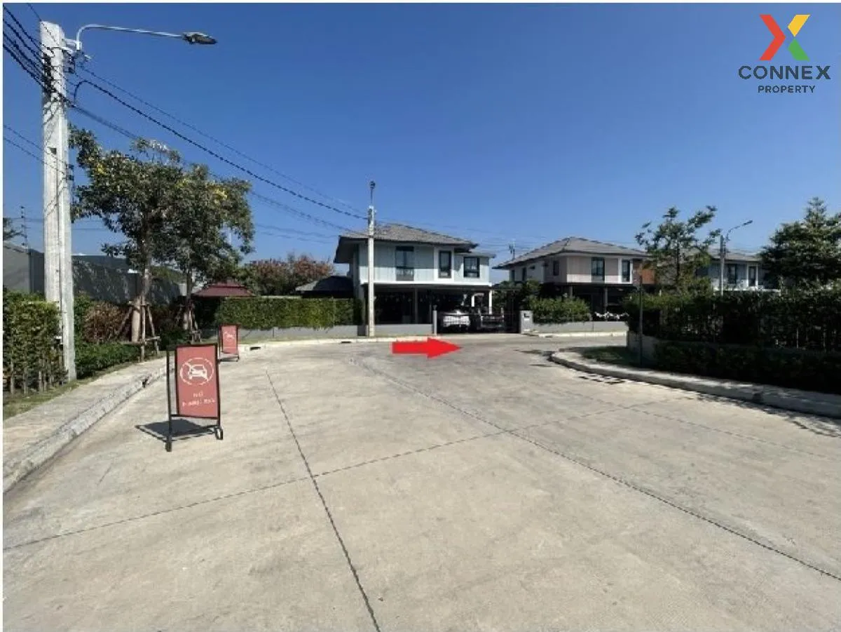 For Sale House , Kanasiri Salaya-Pinklao , corner unit , wide fro