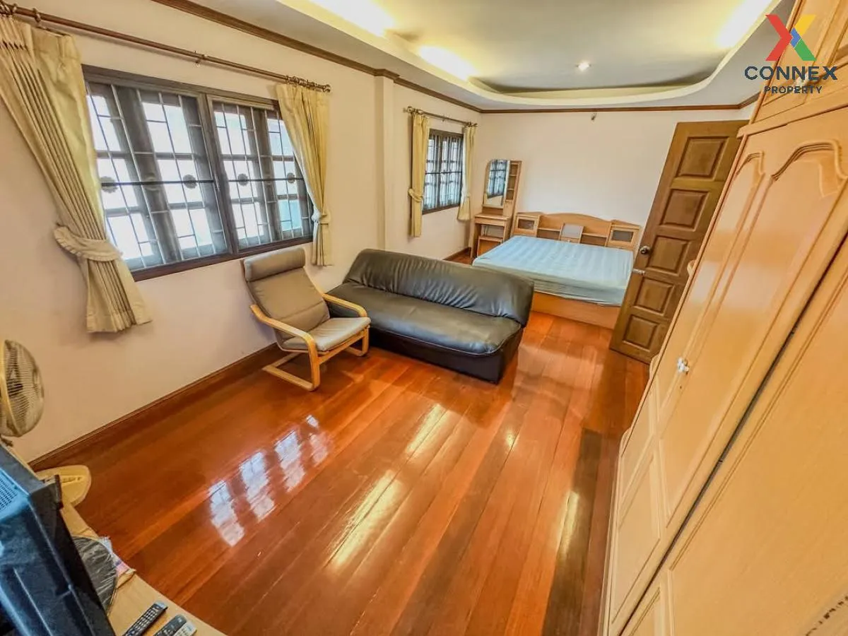 ขายบ้านเดี่ยวพร้อมโกดัง,รามอินทรา 60 รามอินทรา เขต คันนายาว กรุงเ
