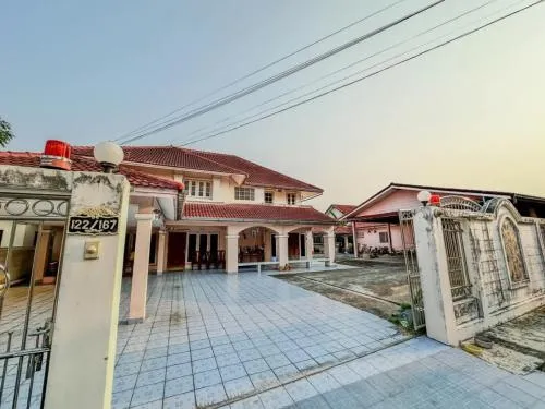 ขายบ้านเดี่ยวพร้อมโกดัง,รามอินทรา 60 รามอินทรา เขต คันนายาว กรุงเทพ CX-122679