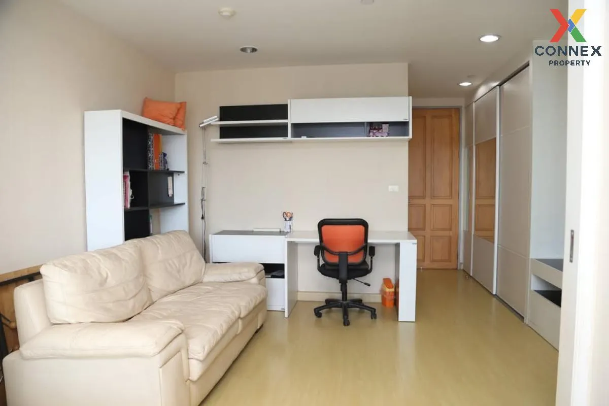 For Sale Condo , The Station Sathorn Bangrak , high floor , BTS-S