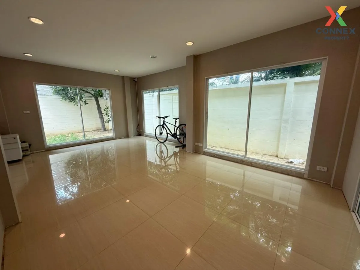 For Sale House , Life Bangkok Boulevard Chaengwattana , Ban Mai , 4