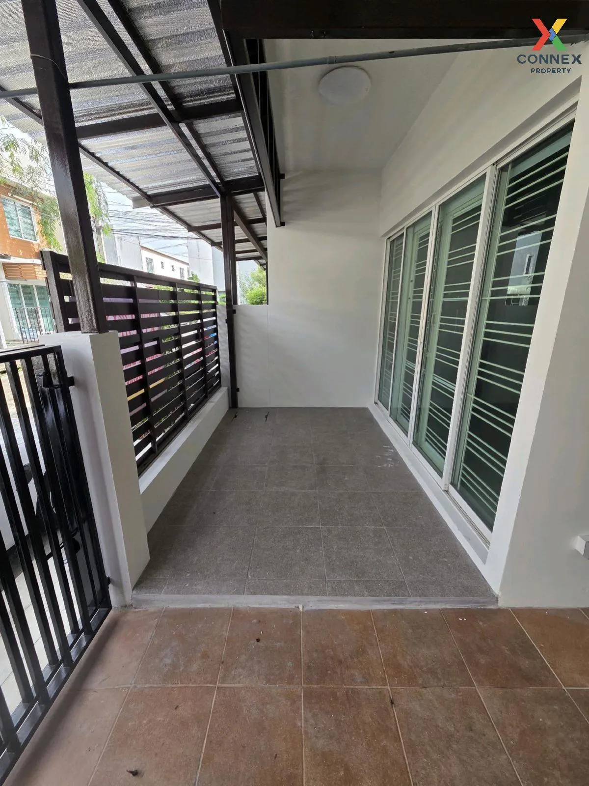 เช่าบ้าน  เดอะ คัลเลอร์ส พรีเมียม บางนา กม.8 บางพลีใหญ่ บางพลี สม 3