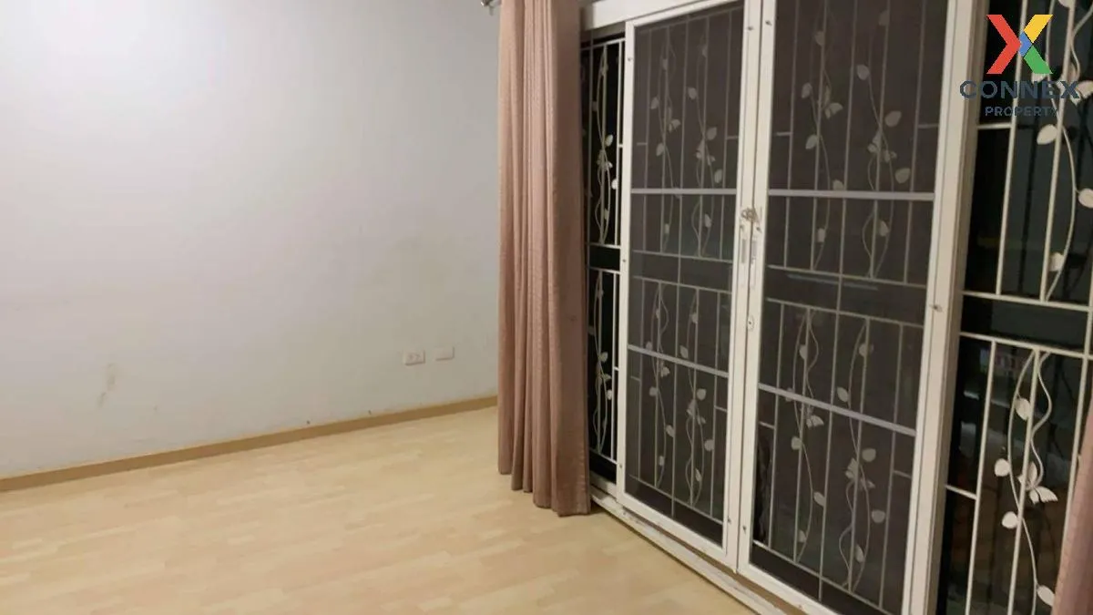For Sale Townhouse/Townhome  , THE CONNECT UP 3 WONGWAEN - BANGKA