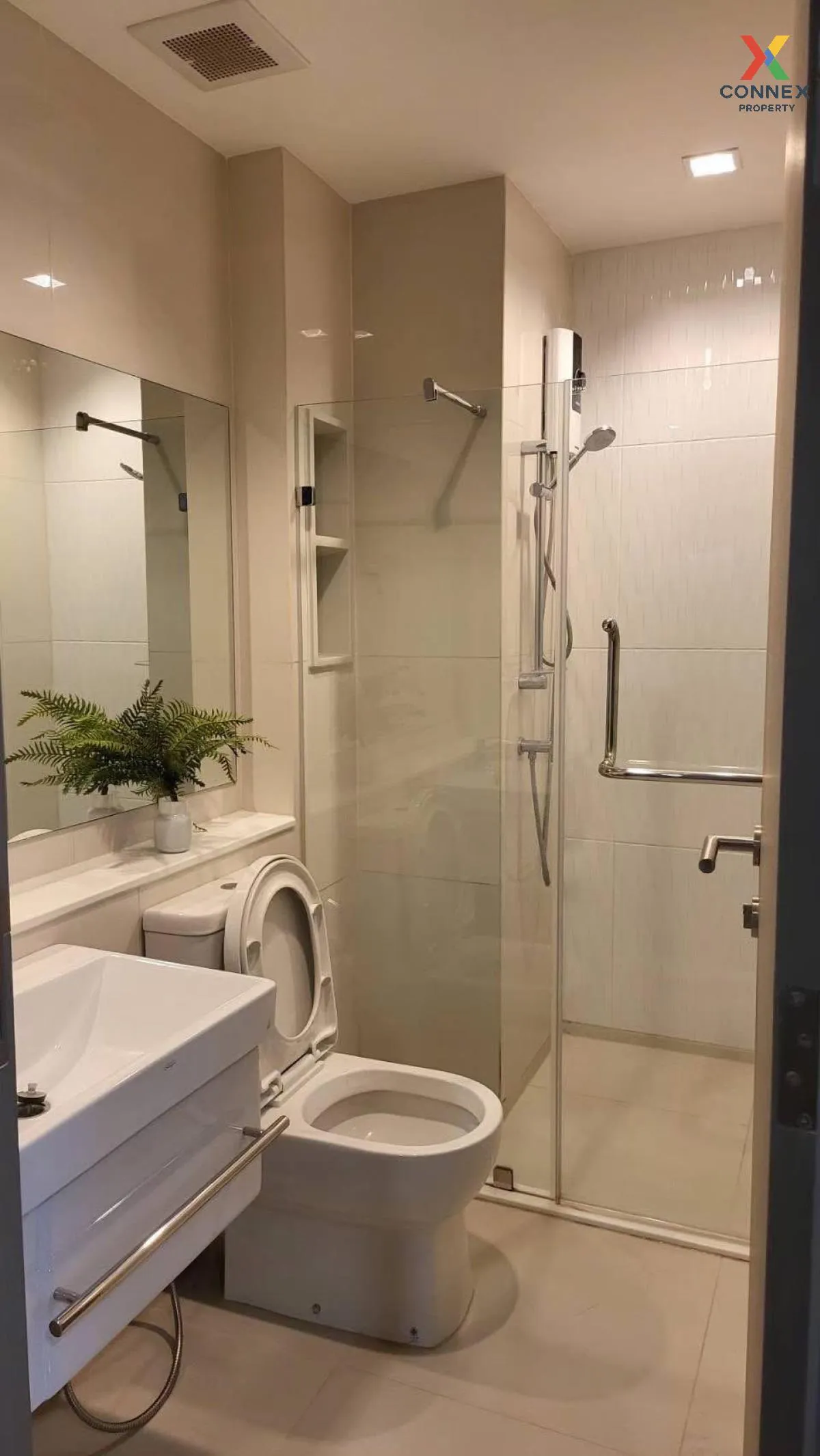 For Rent Condo , Life Asoke - Rama 9 , MRT-Phra Ram 9 , Makkasan 