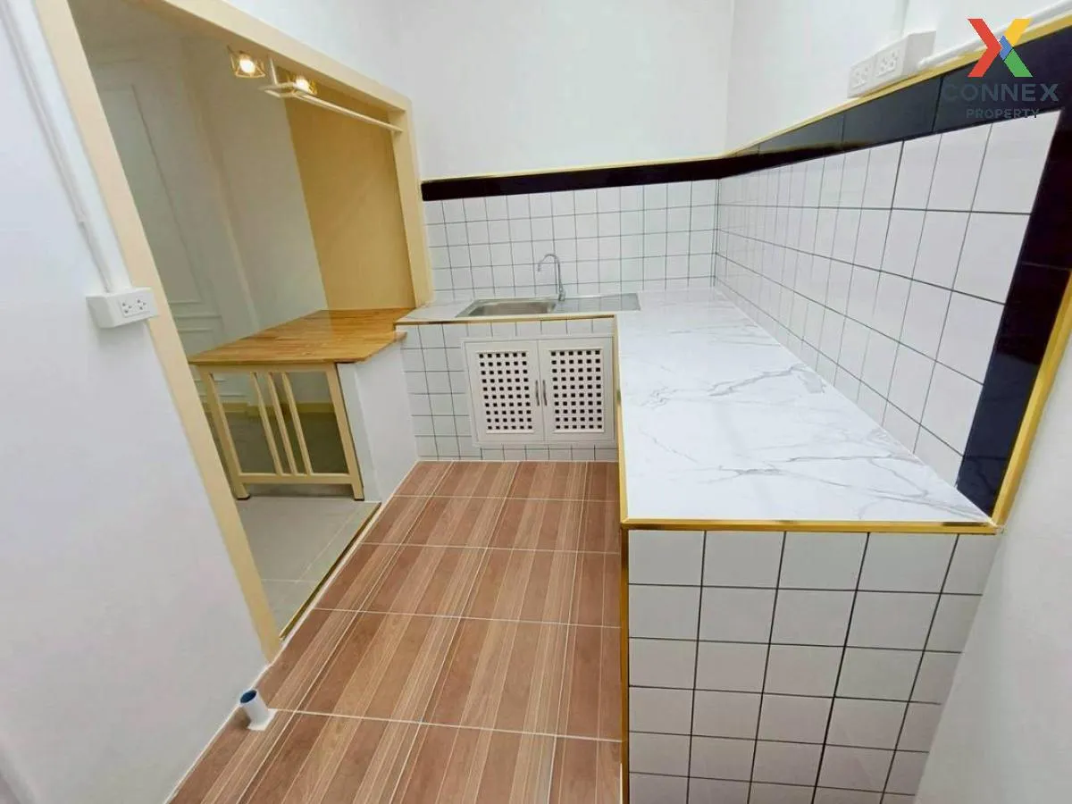 For Sale Townhouse/Townhome  , Piyawararom 2 , Sai Noi , Sai Noi 