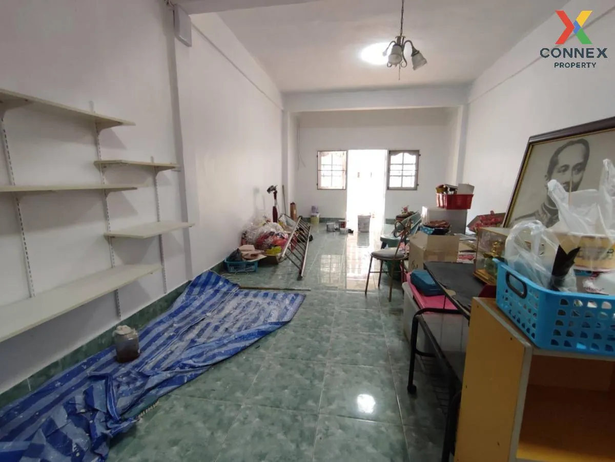 For Sale Townhouse/Townhome  ,  Baan Suksan 7 , newly renovated , 3