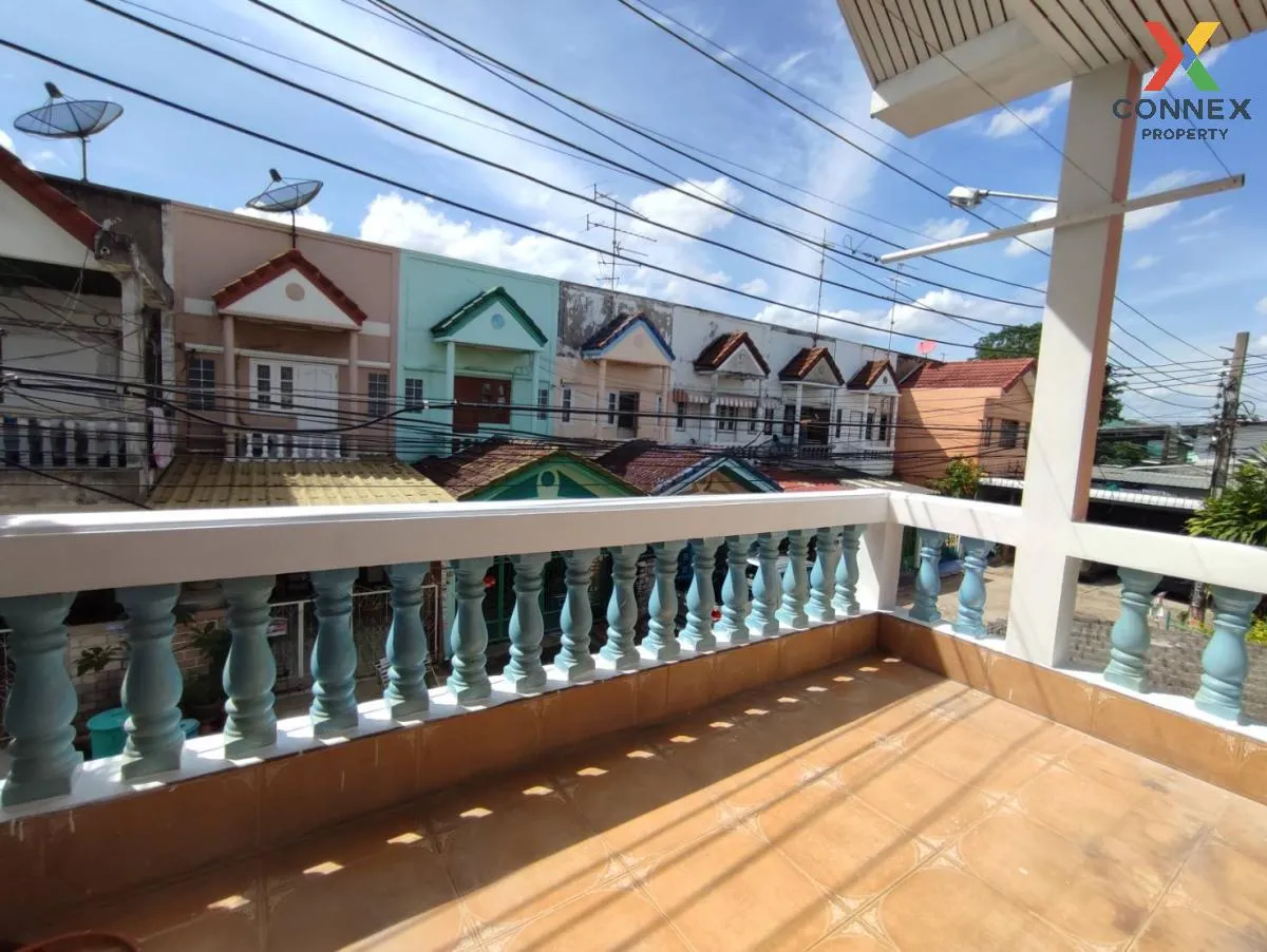 For Sale Townhouse/Townhome  ,  Baan Suksan 7 , newly renovated ,