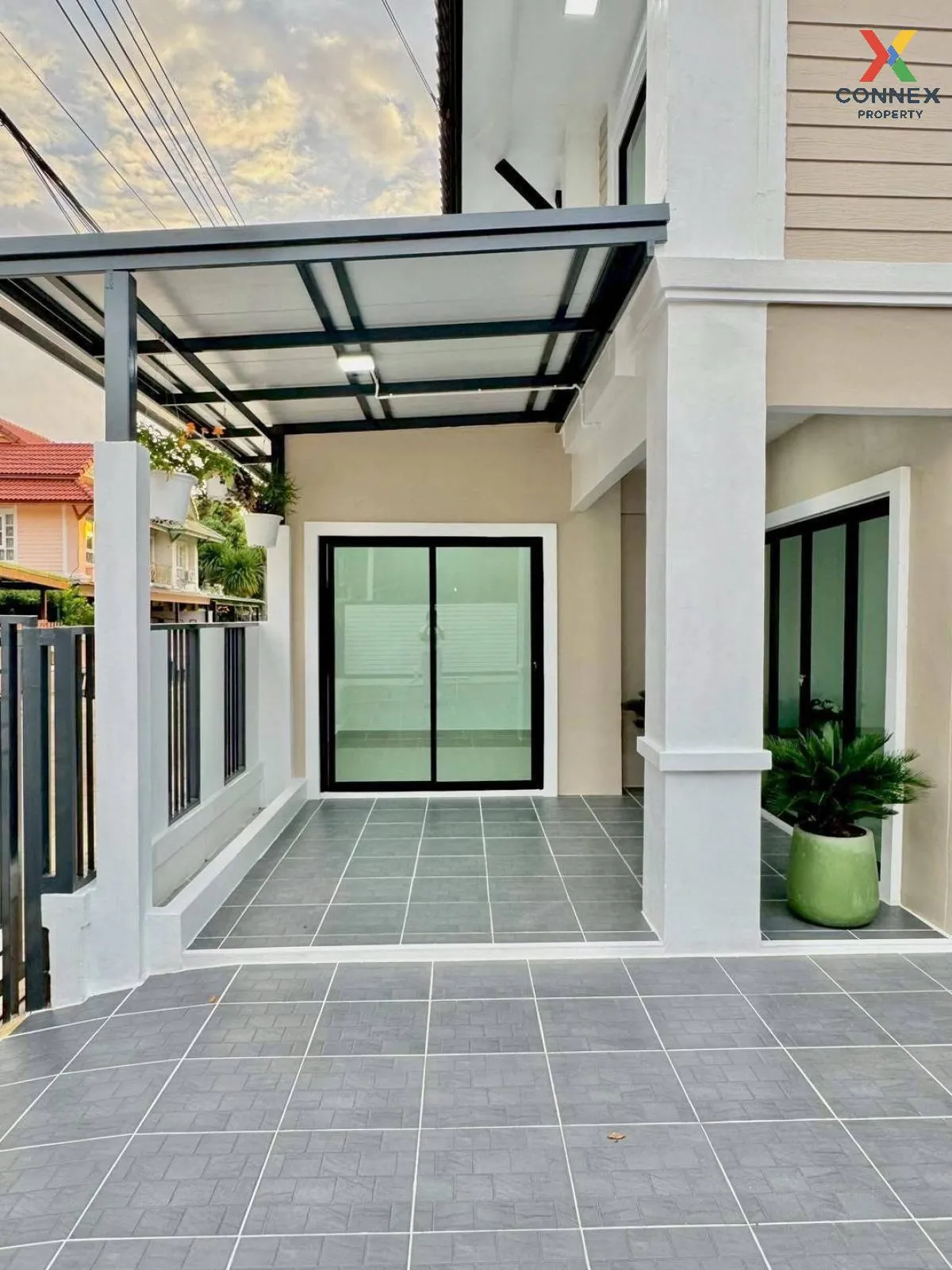 For Sale House , Baan Pruksa 19 Bangbuathong , Bang Khu Rat , Ban 4