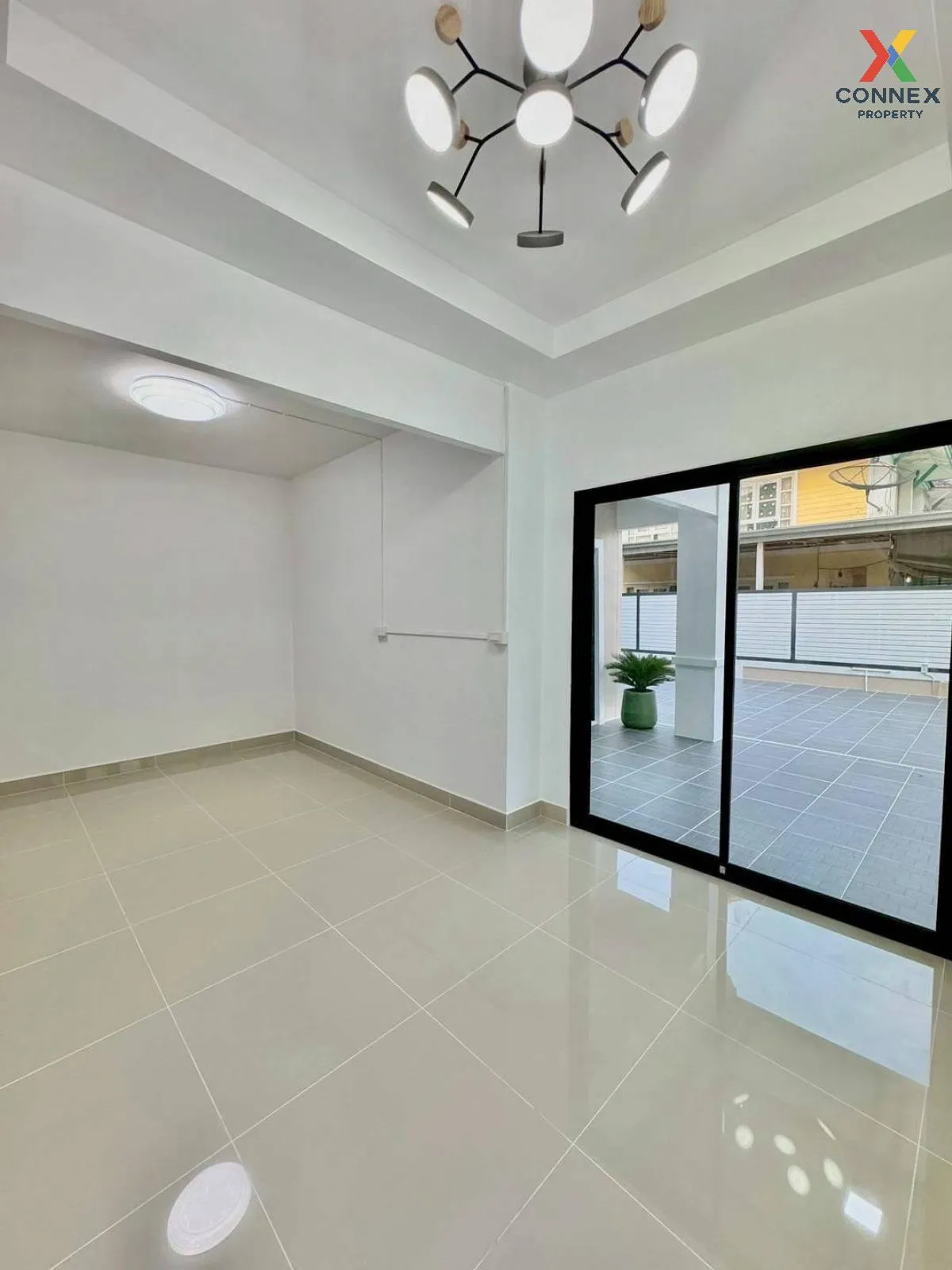 For Sale House , Baan Pruksa 19 Bangbuathong , Bang Khu Rat , Ban