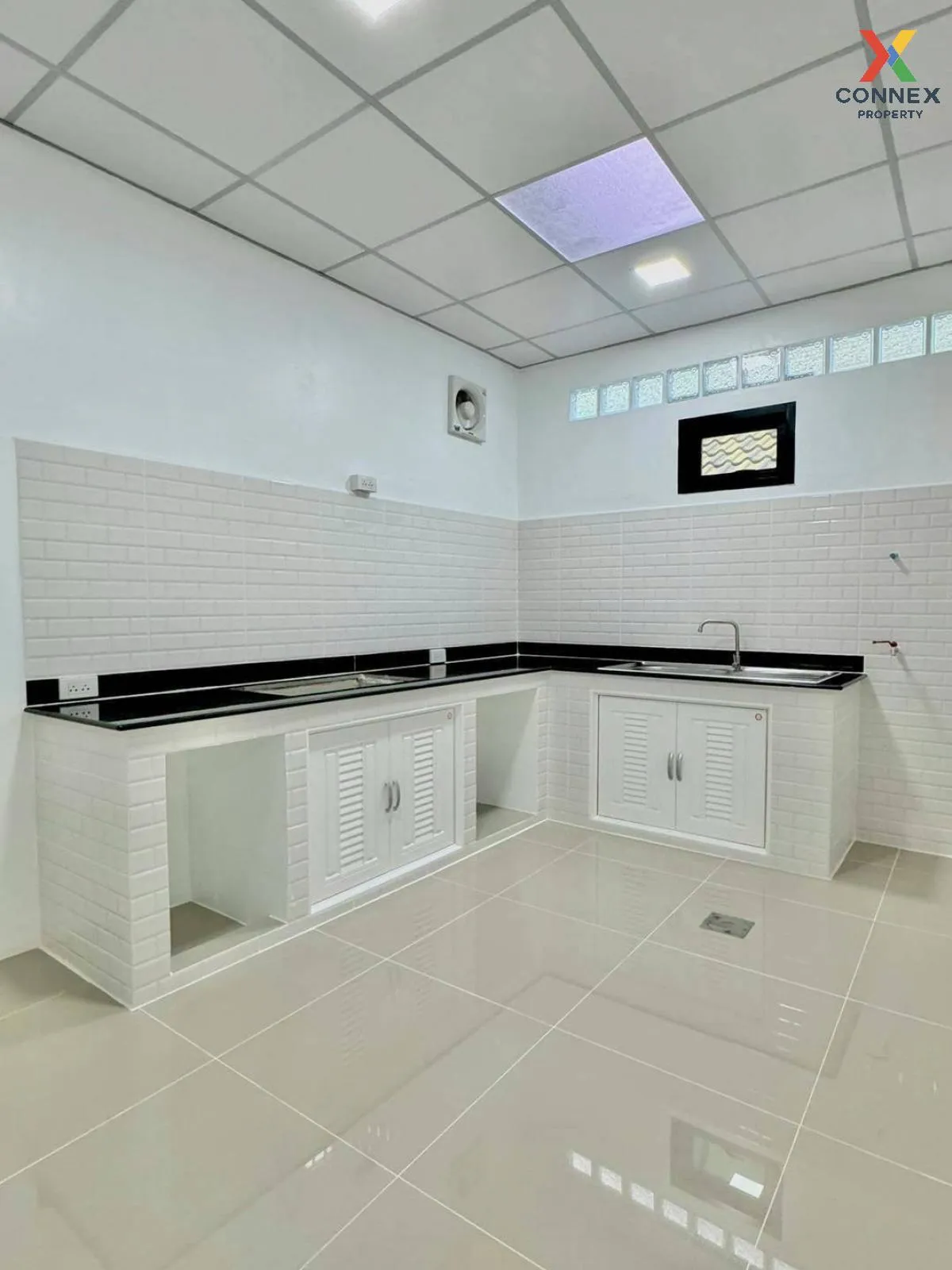 For Sale House , Baan Pruksa 19 Bangbuathong , Bang Khu Rat , Ban