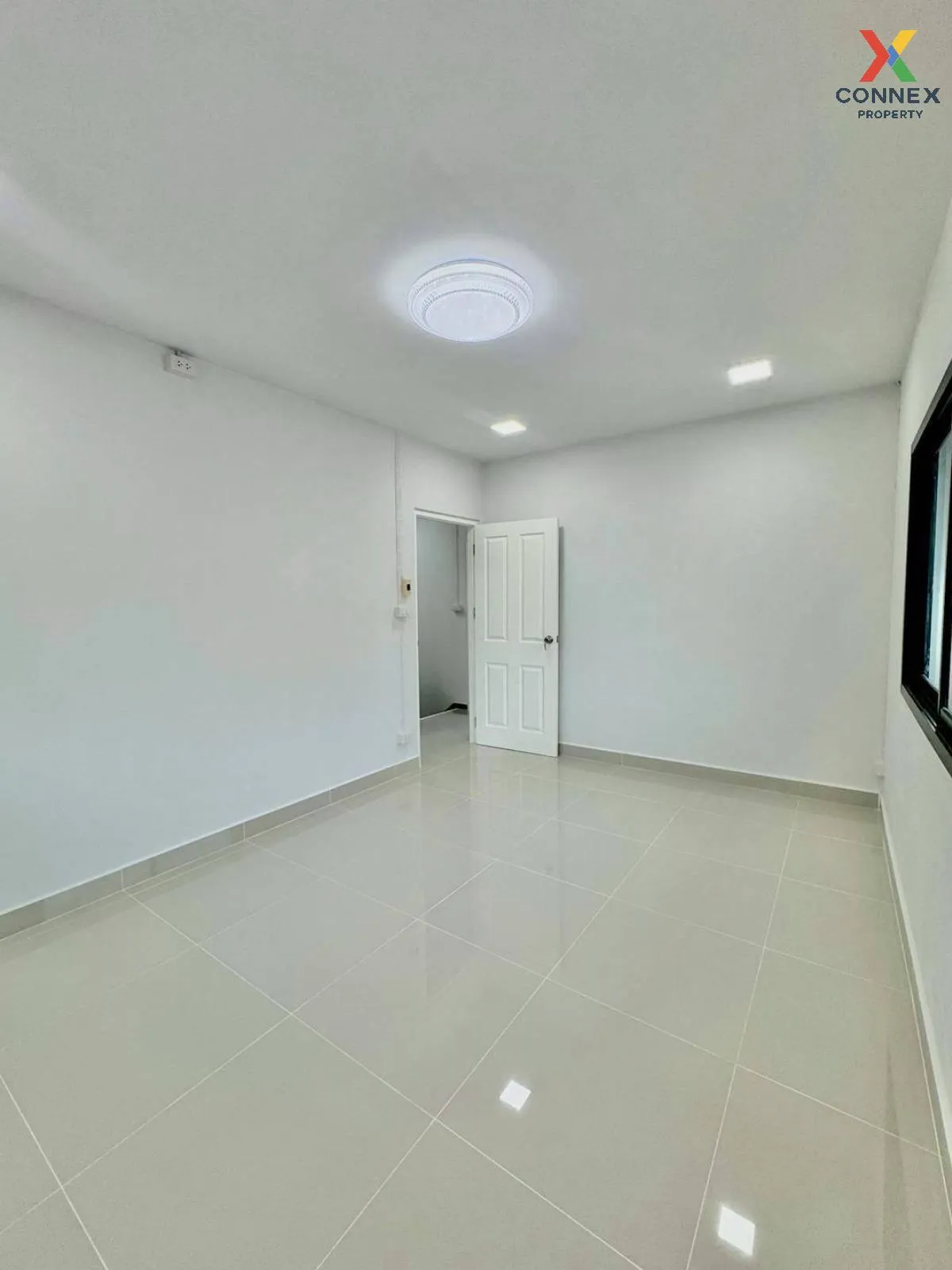 For Sale House , Baan Pruksa 19 Bangbuathong , Bang Khu Rat , Ban