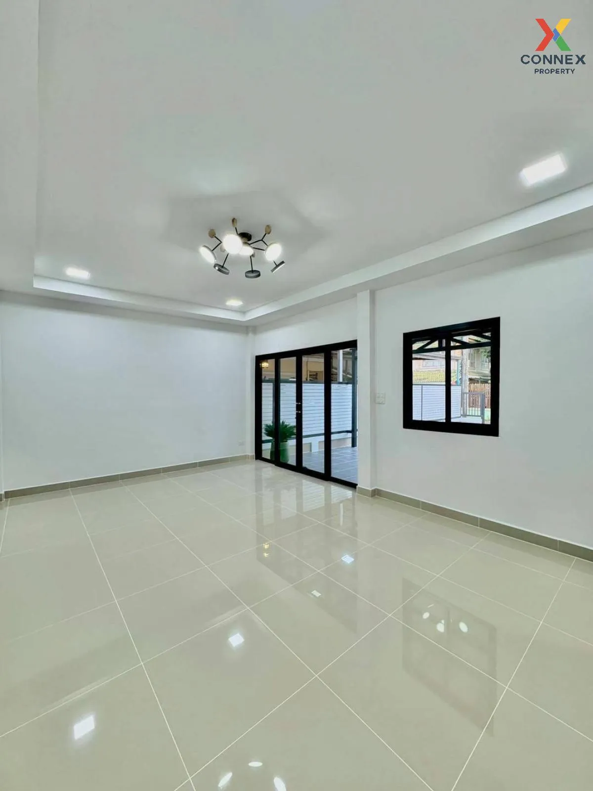 For Sale House , Baan Pruksa 19 Bangbuathong , Bang Khu Rat , Ban