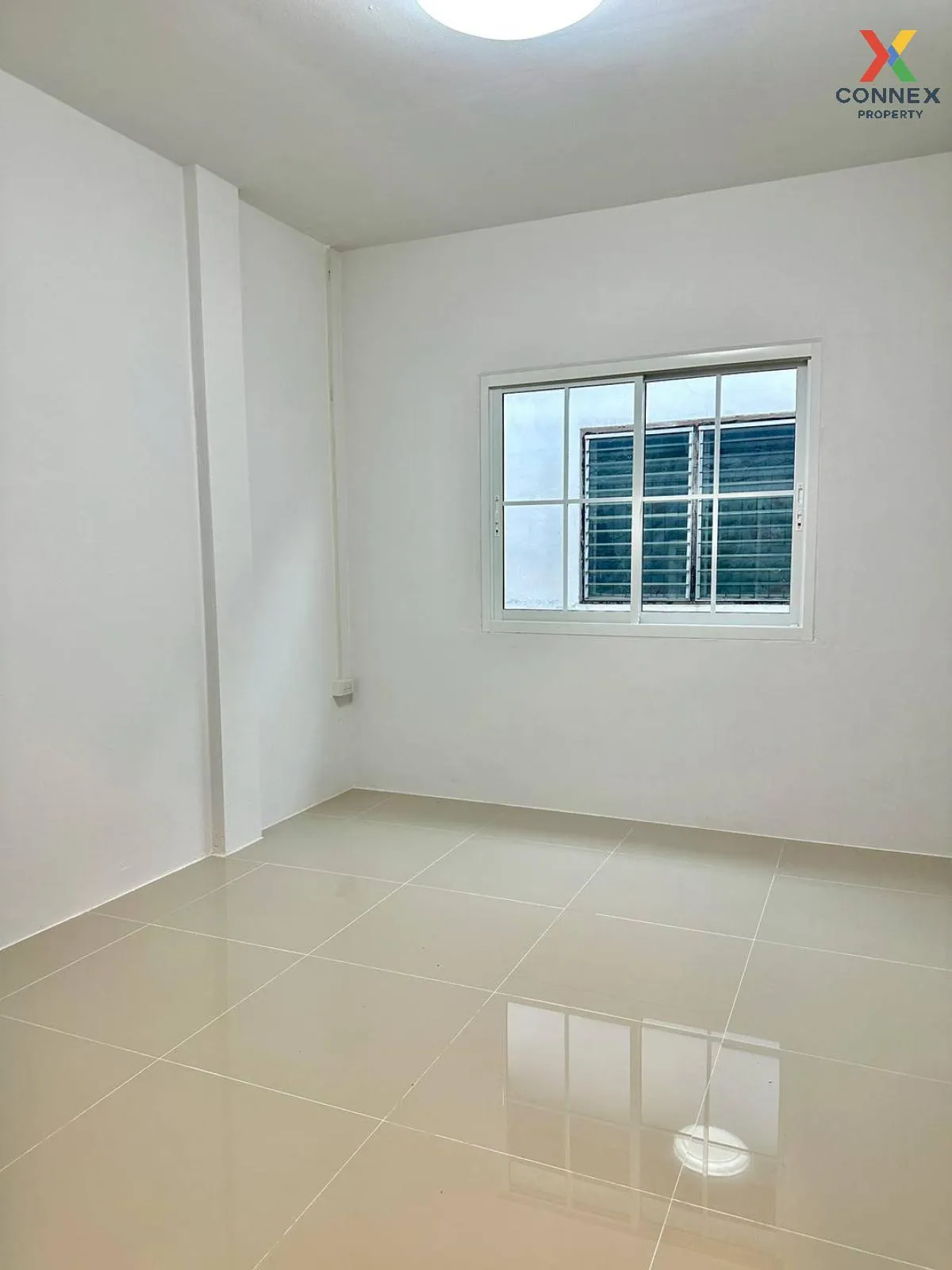 ขายทาวน์เฮ้าส์/ทาวน์โฮม  ลภาวัน โครงการ 5 รีโนเวทใหม่ บางรักน้อย 