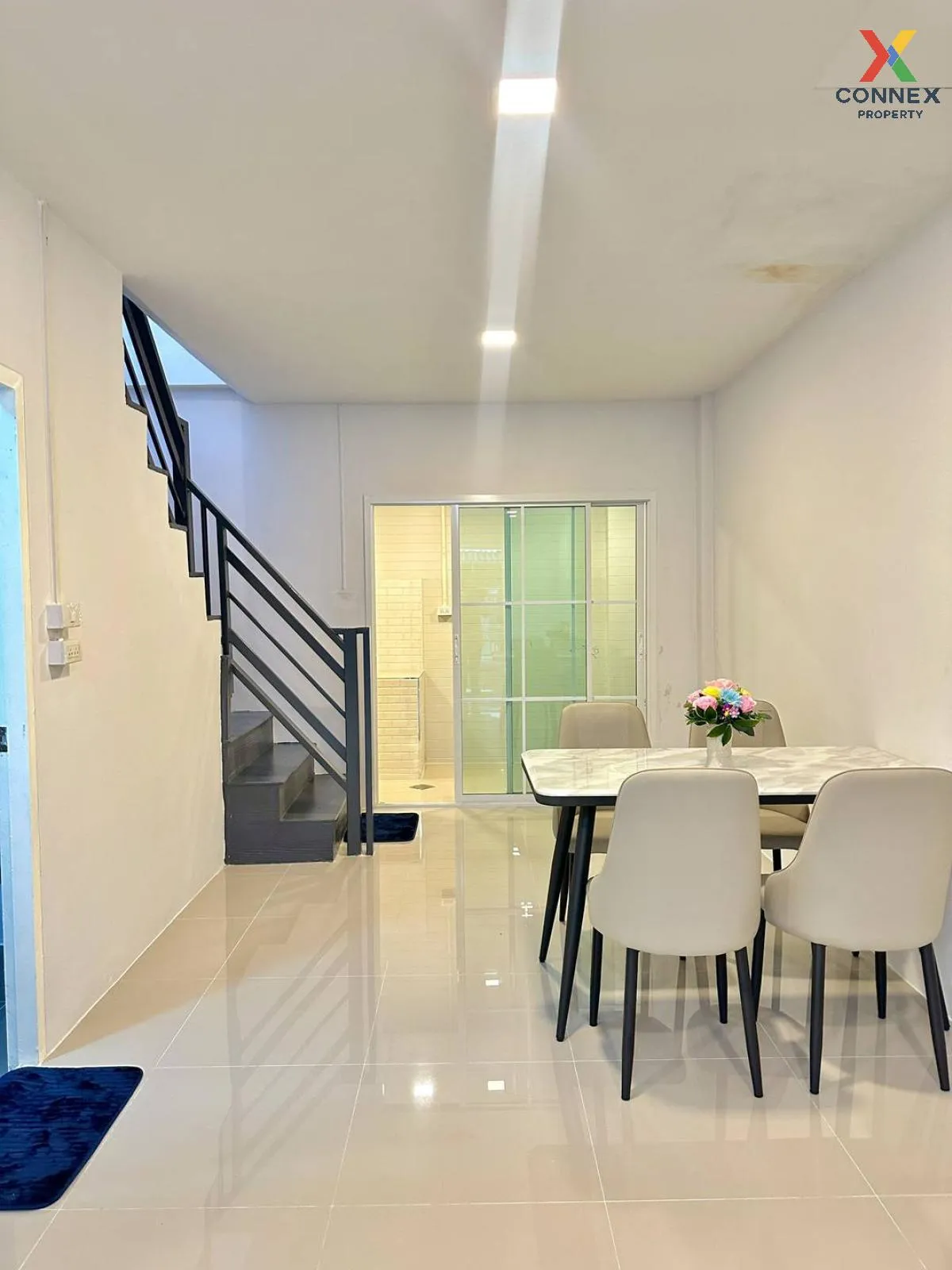ขายทาวน์เฮ้าส์/ทาวน์โฮม  ลภาวัน โครงการ 5 รีโนเวทใหม่ บางรักน้อย 