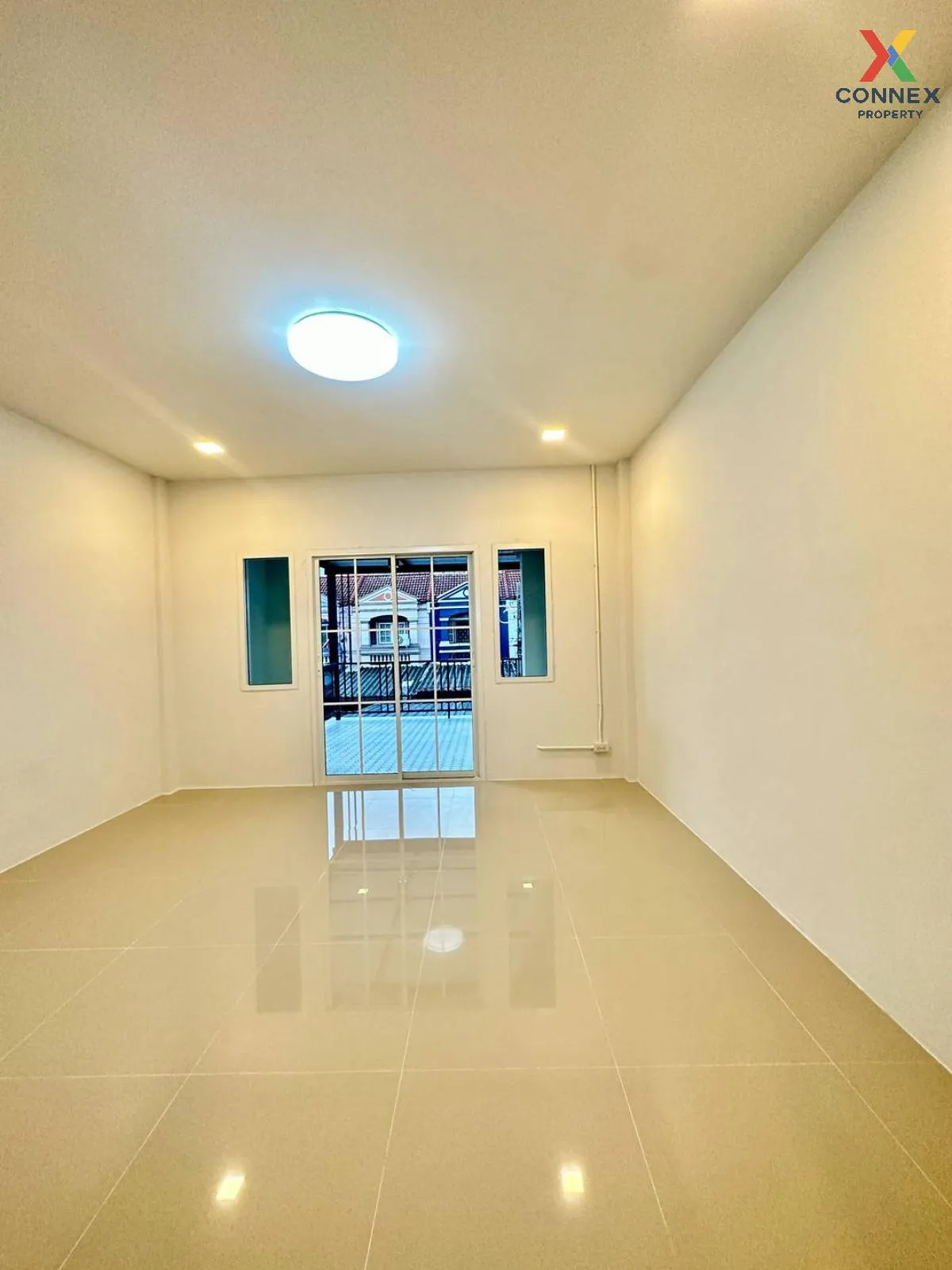 ขายทาวน์เฮ้าส์/ทาวน์โฮม  ลภาวัน โครงการ 5 รีโนเวทใหม่ บางรักน้อย 