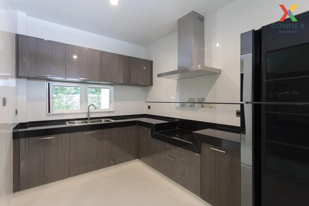 For Rent House ,  Nantawan Bangna Km.7 , MRT-Siri Sri-Lasalle , B