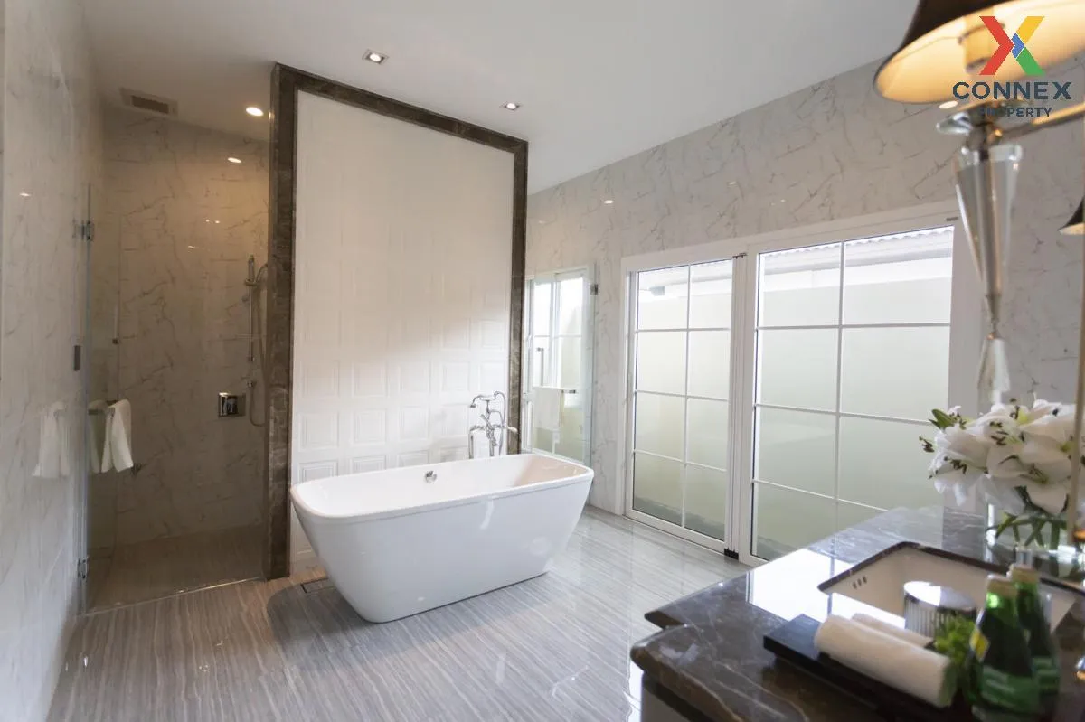 For Rent House ,  Nantawan Bangna Km.7 , MRT-Siri Sri-Lasalle , B
