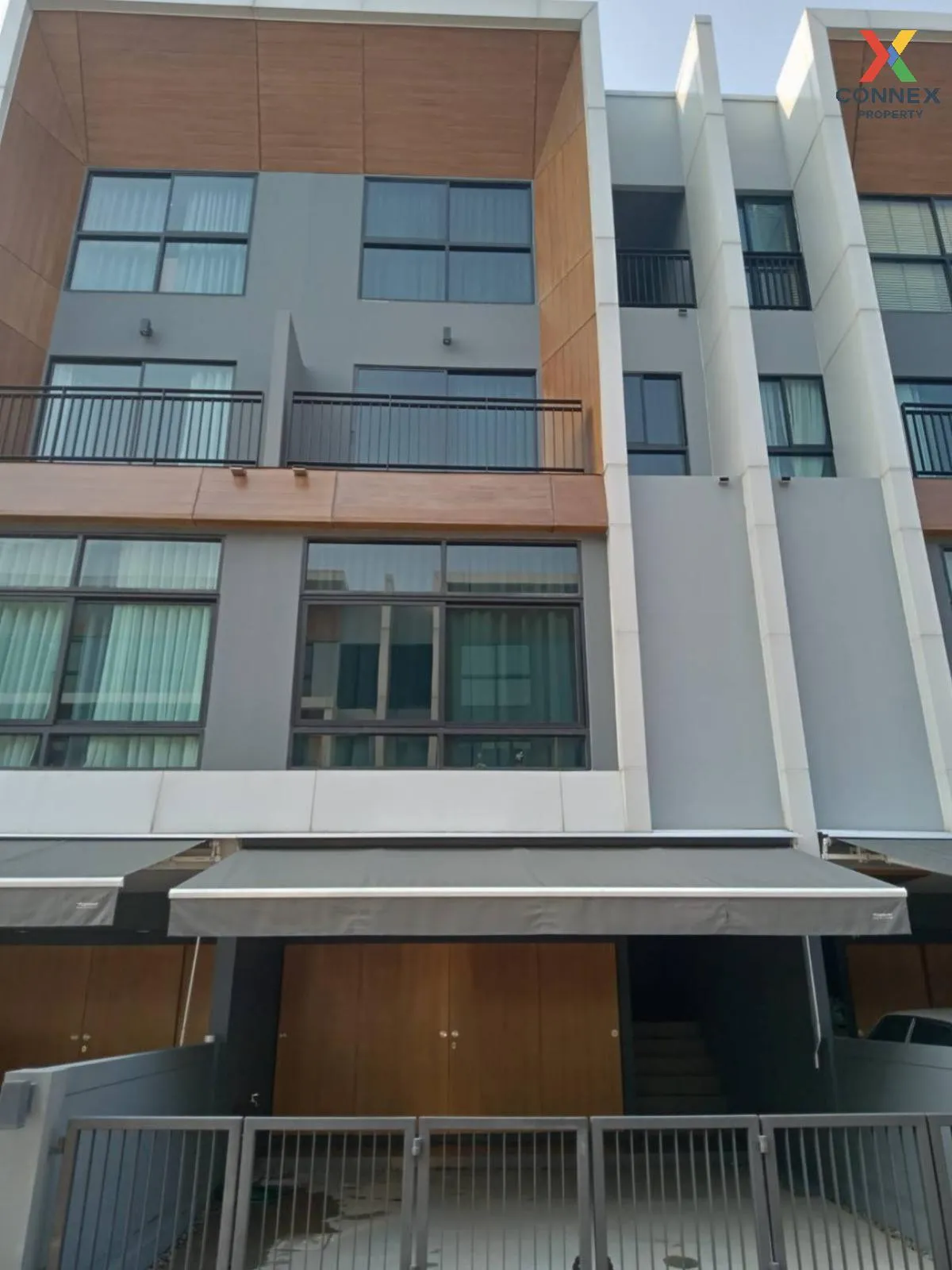 ขายทาวน์เฮ้าส์/ทาวน์โฮม  อาร์เด้น พัฒนาการ สวนหลวง เขต สวนหลวง กร 1