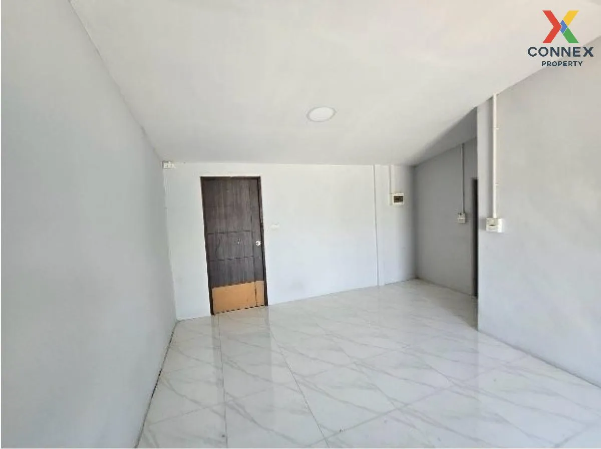 For Sale 1-storey house with land area 300 square wah, Ban Pong -