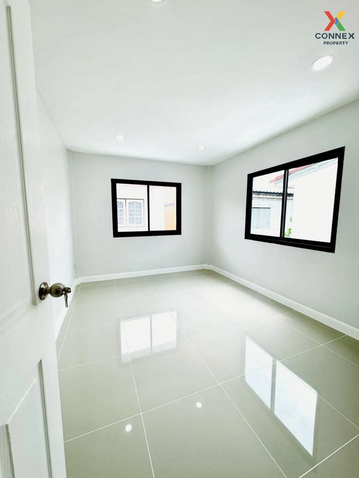 ขายทาวน์เฮ้าส์/ทาวน์โฮม  บ้านจิตตกาญจน์ รีโนเวทใหม่ เสาธงหิน บางใ