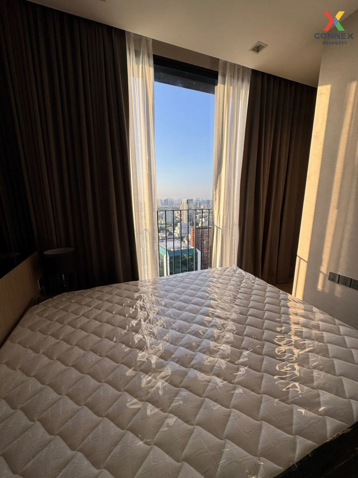 For Rent Condo , Noble Around Ari , BTS-Ari , Sam Sen Nai , Phaya 4