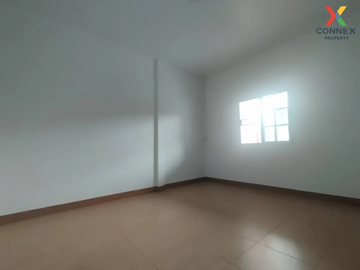 For Sale Townhouse/Townhome  , Baan Puttaraksa 2 , BTS-Phraek Sa  4