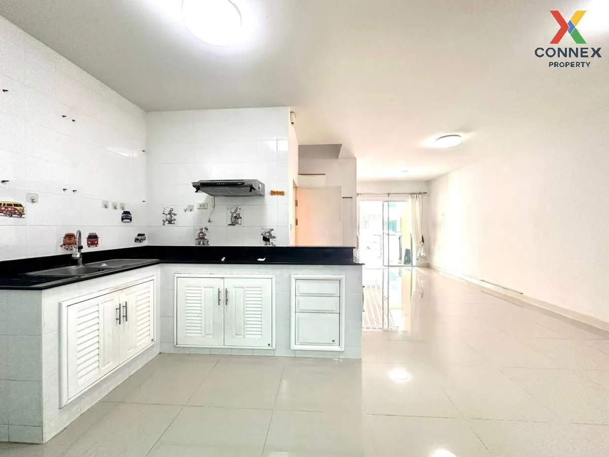 For Sale Townhouse/Townhome  , Pleno Suksawat 30 , Bang Pakok , R