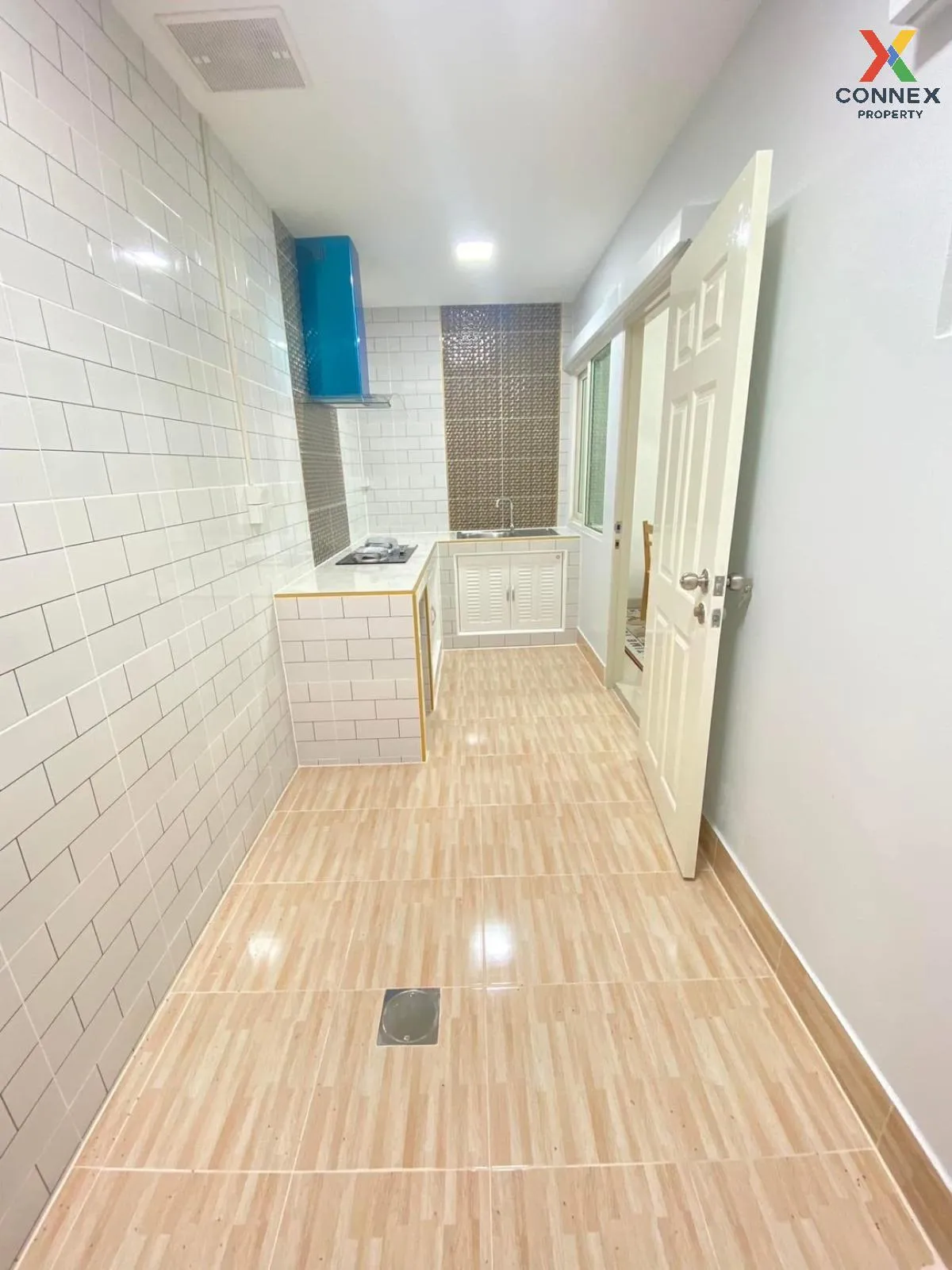 For Sale Townhouse/Townhome  , Novo Ville Wongwaen-Lumlukka-Klong