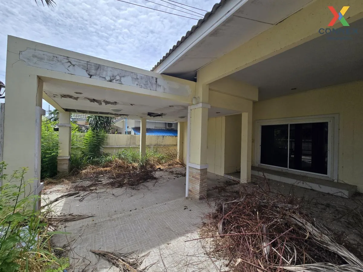 For Sale House , Poonsuk Park 4  , Nong Pla Lai , Bang Lamung , C 3