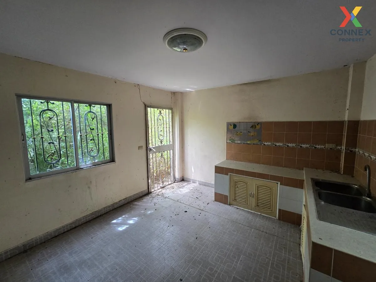 For Sale House , Poonsuk Park 4  , Nong Pla Lai , Bang Lamung , C