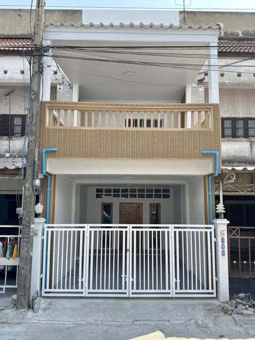 For Sale Townhouse/Townhome  , Chomfah warangkul Klong 2 , Pracha Thipat , Thanyaburi , Pathum Thani , CX-123279