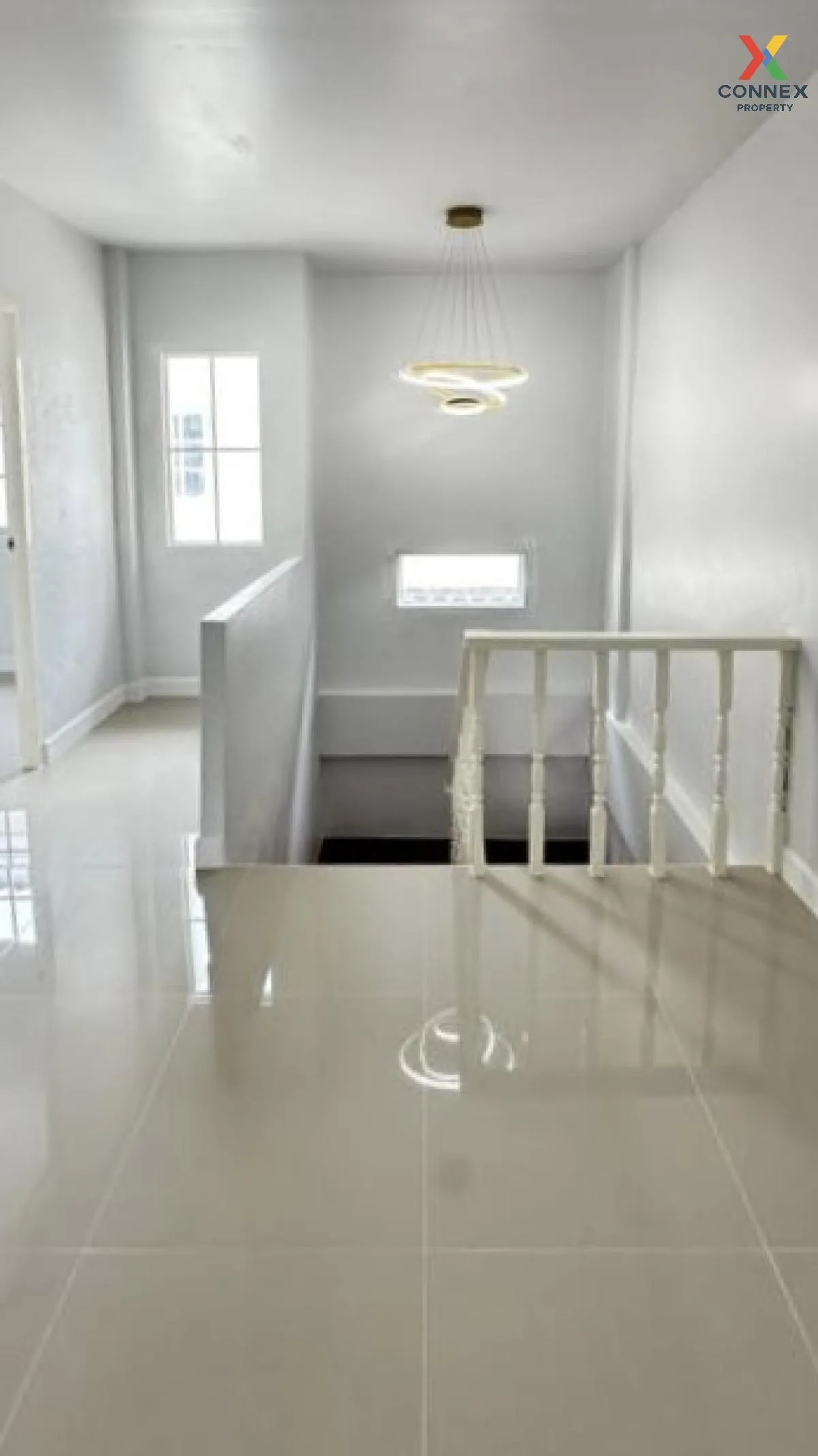 For Sale Townhouse/Townhome  , Narisara khong 11 , Bueng Nam Rak 