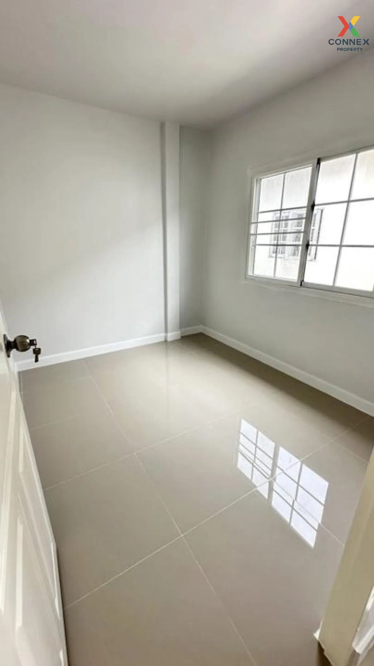 For Sale Townhouse/Townhome  , Narisara khong 11 , Bueng Nam Rak 