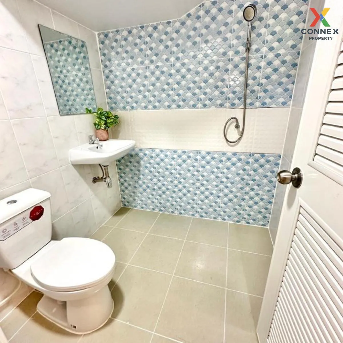 For Sale Townhouse/Townhome  , Narisara khong 11 , Bueng Nam Rak 