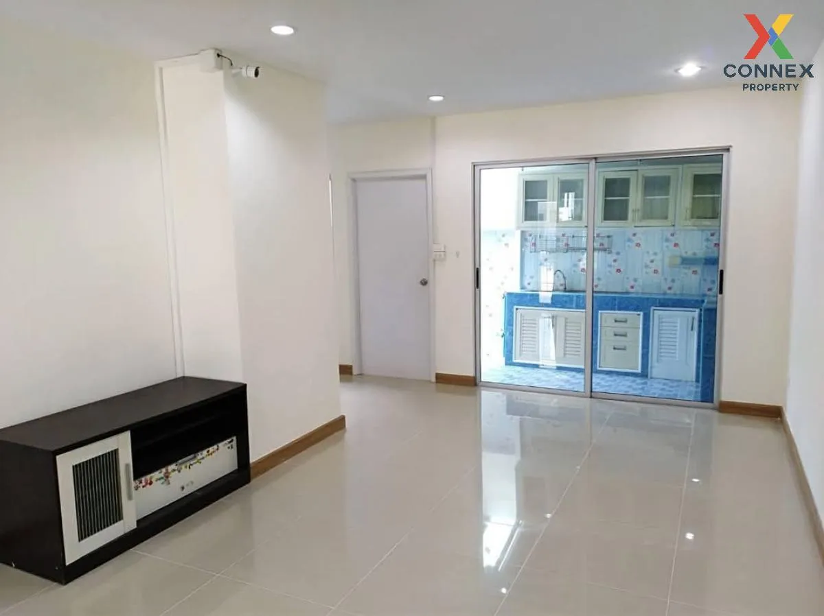 For Rent Townhouse/Townhome  , Pruksa Town Nexts Onnut - Rama 9 ,
