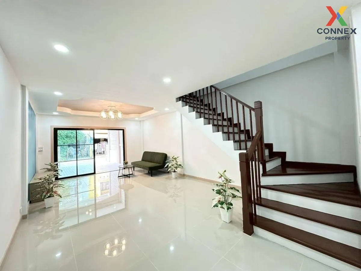 ขายทาวน์เฮ้าส์/ทาวน์โฮม  นันทิชา 4 ไทรน้อย ไทรน้อย นนทบุรี CX-123