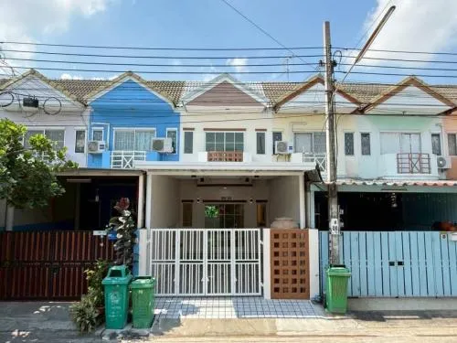 ขายทาวน์เฮ้าส์/ทาวน์โฮม  อิมพีเรียล เพลส พิมลราช บางบัวทอง นนทบุรี CX-123299