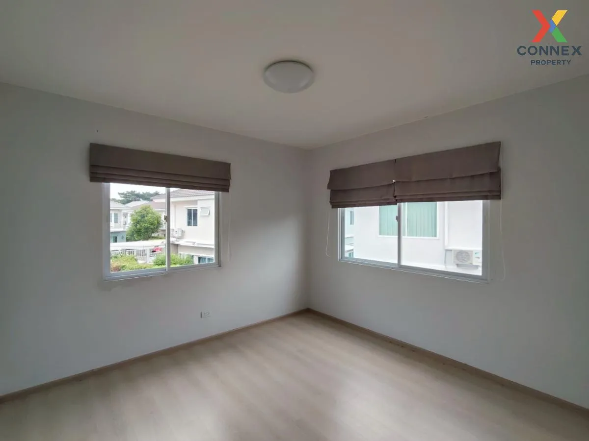 For Sale House , Villaggio Prachauthit 90 , wide frontage , Ban K