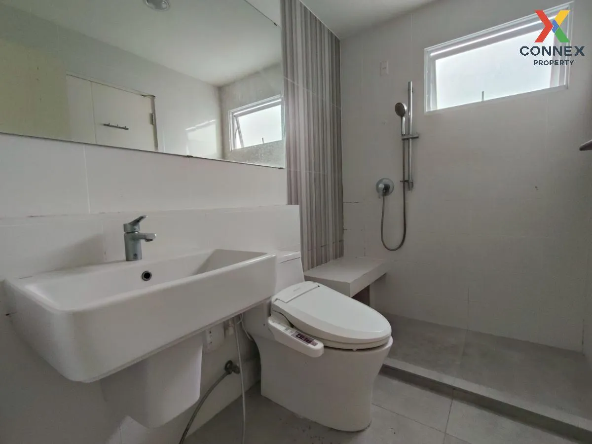 For Sale House , Villaggio Prachauthit 90 , wide frontage , Ban K