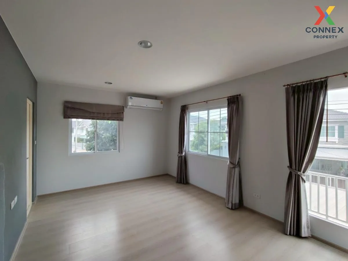 For Sale House , Villaggio Prachauthit 90 , wide frontage , Ban K