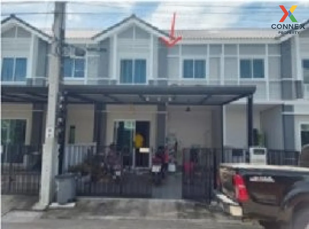 For Sale Townhouse/Townhome  , Pruksa Ville 8 Songprapa , wide fr 1