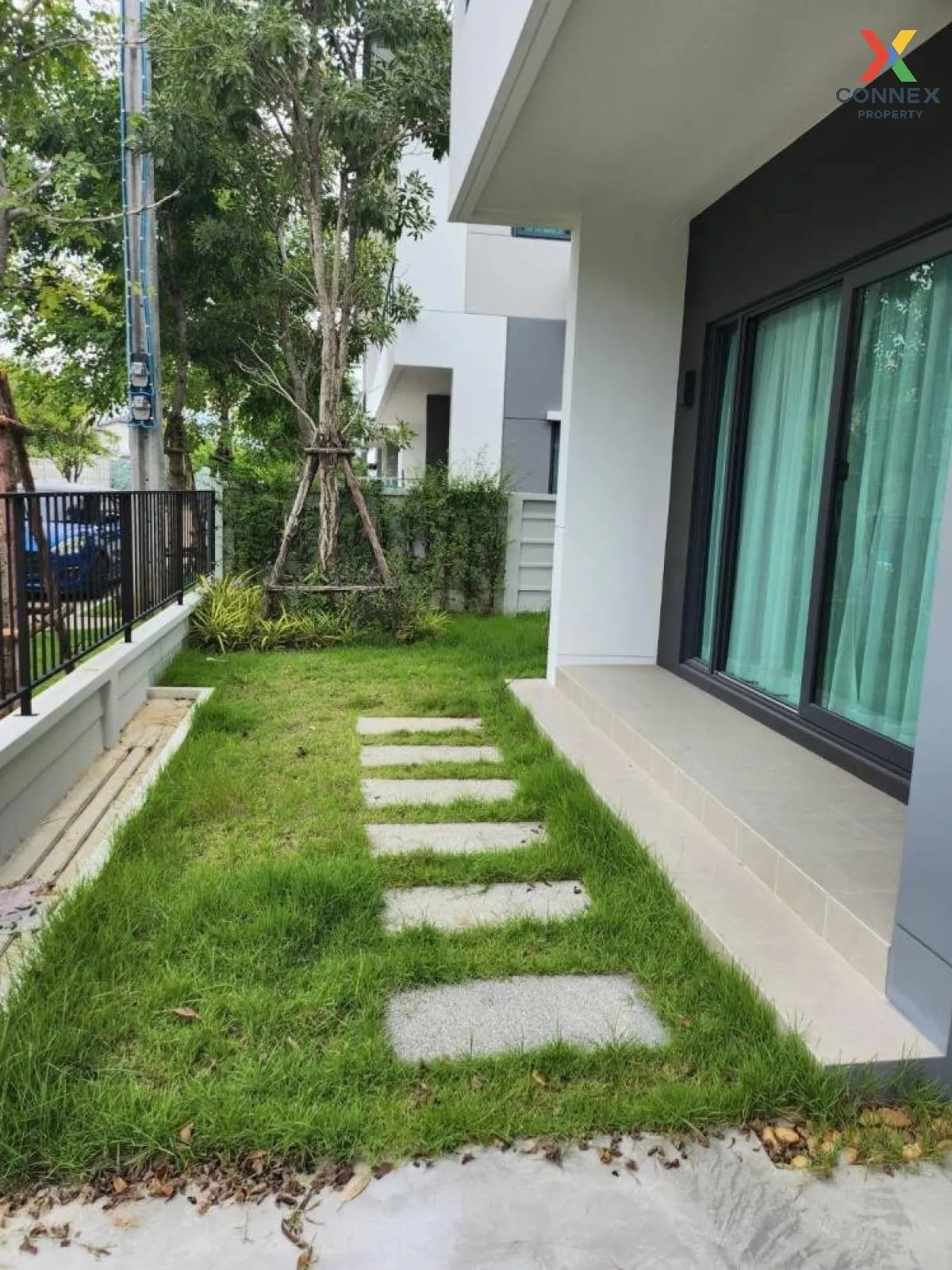 For Sale House , CENTRO Ratchaphruek-345 , wide frontage , Lam Ph