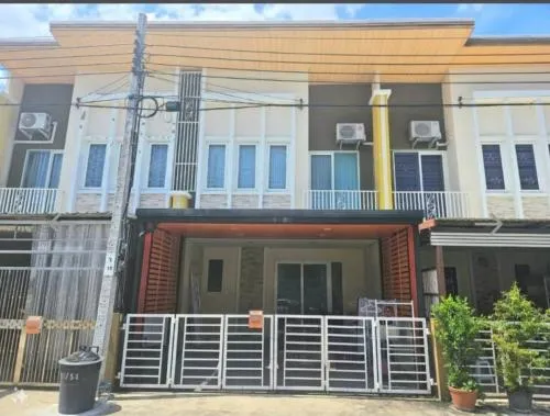 For Sale Townhouse/Townhome  , Golden Town Suksawat - Phutthabucha , Bang Pakok , Rat Burana , Bangkok , CX-123439