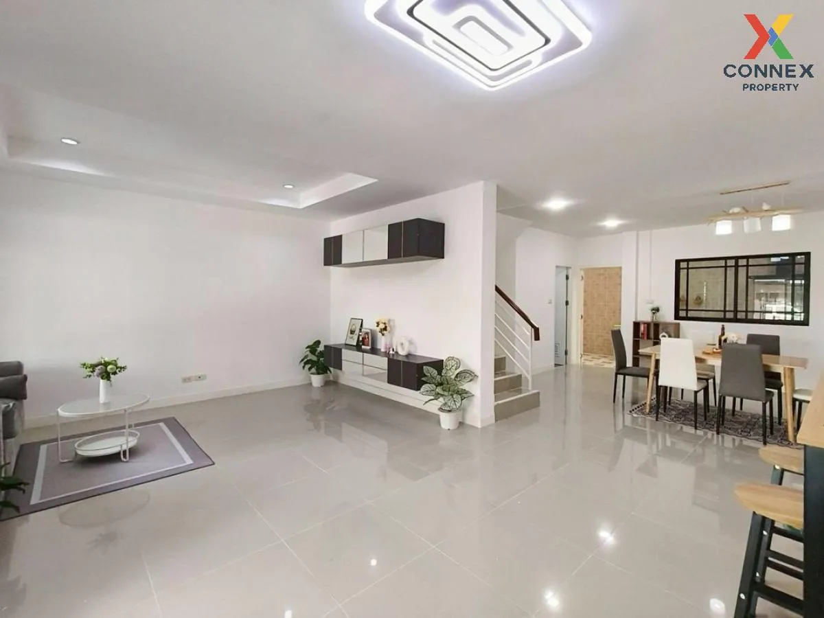 For Sale Townhouse/Townhome  , BAAN RATCHAPRUEK SUVARNABHUMI - LA 4