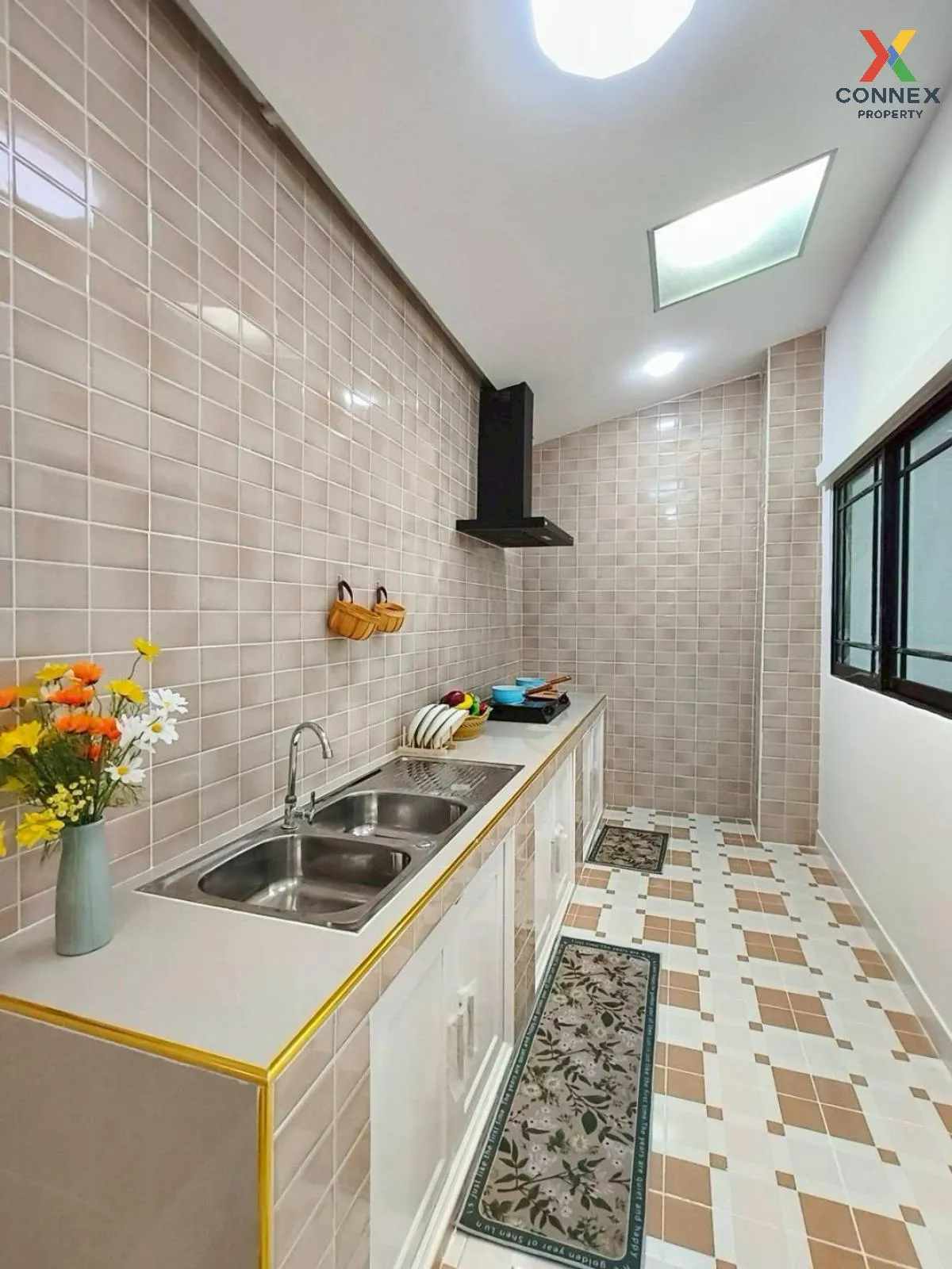 For Sale Townhouse/Townhome  , BAAN RATCHAPRUEK SUVARNABHUMI - LA