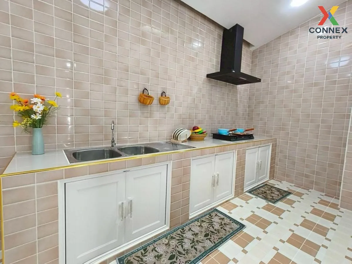 For Sale Townhouse/Townhome  , BAAN RATCHAPRUEK SUVARNABHUMI - LA