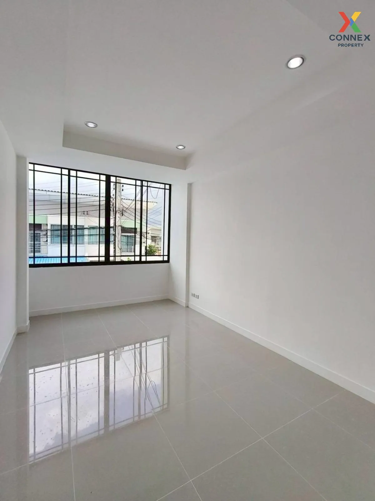 For Sale Townhouse/Townhome  , BAAN RATCHAPRUEK SUVARNABHUMI - LA