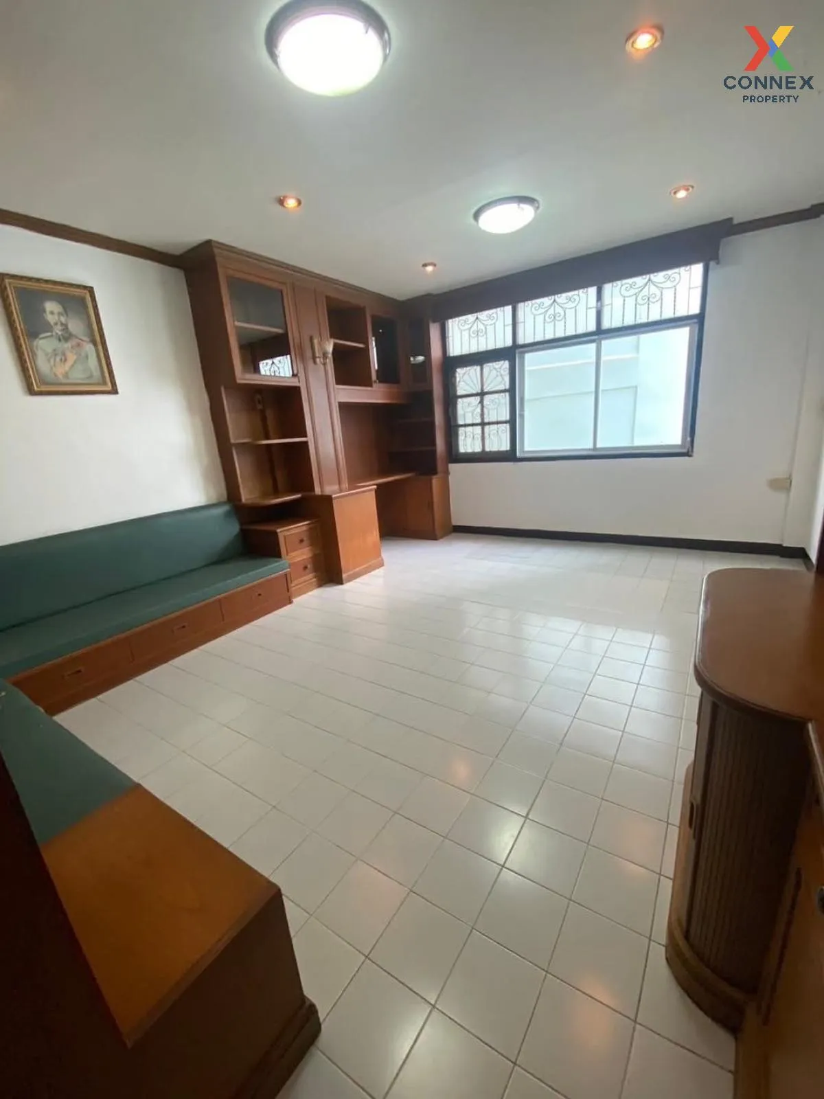 For Rent Townhome,Pracharat Bamphen 9 , Huai Khwang , Huai Khwang