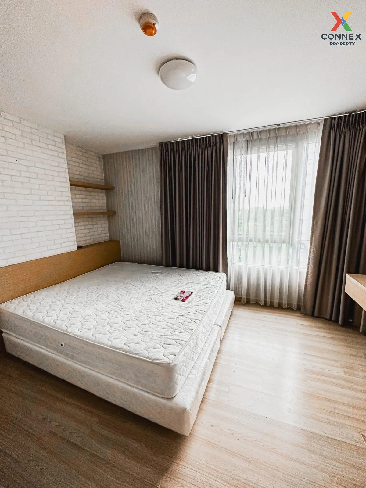 For Rent Condo , Rill Condo Rangsit , nice view , wide frontage ,