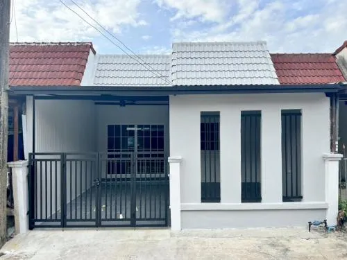 For Sale Townhouse/Townhome  , Baan Ruean Suk 1 , Lam Phak Kut , Thanyaburi , Pathum Thani , CX-123511